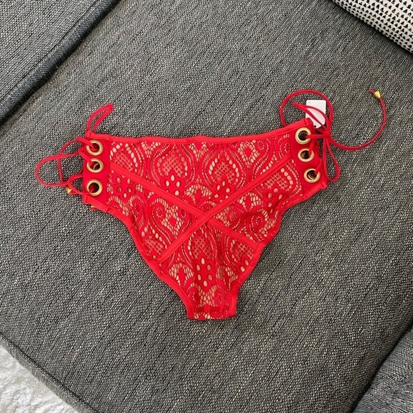 Red bikini size small lace design high rise high waist New NWT - Picture 7 of 13